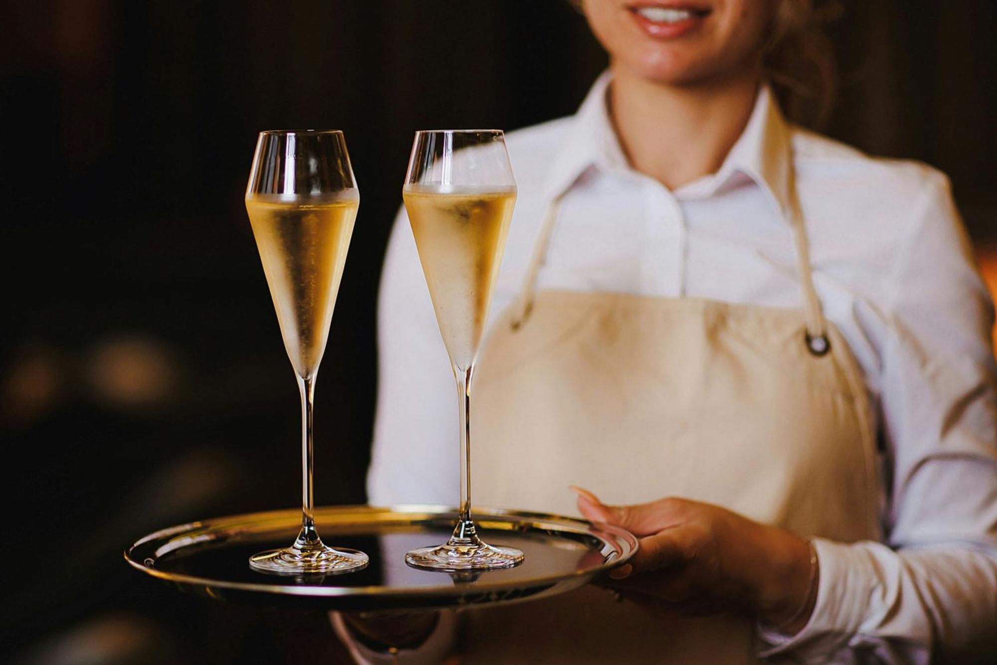 Stock Exchange Hotel, Manchester, Autograph Collection المظهر الخارجي الصورة Champagne flutes